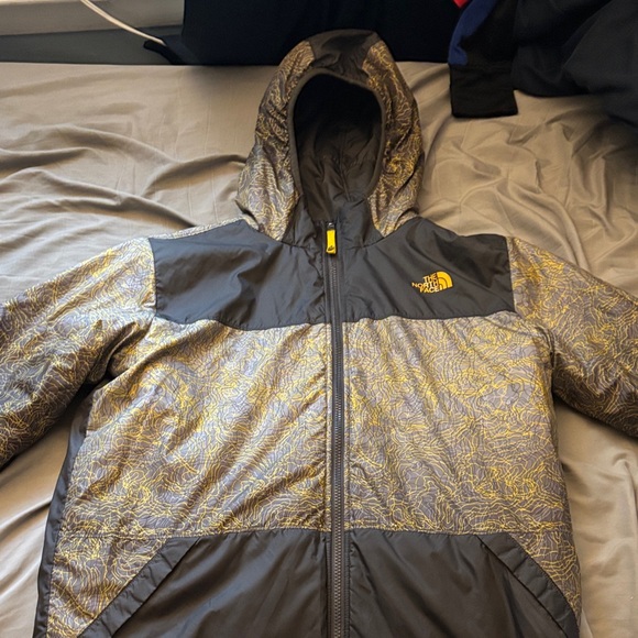 The North Face Charcoal/Black/Yellow Hooded Reversible Ski Jacket - Picture 3 of 4